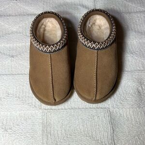 Toddler ugg tasman